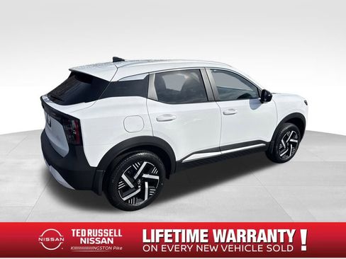 New 2026 Nissan Kicks SV image 6