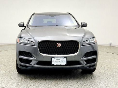 Used 2017 Jaguar F-PACE Prestige AWD/4WD image 2