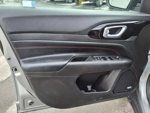 Certified 2022 Jeep Compass Trailhawk w/ Sun and Sound Group image 13