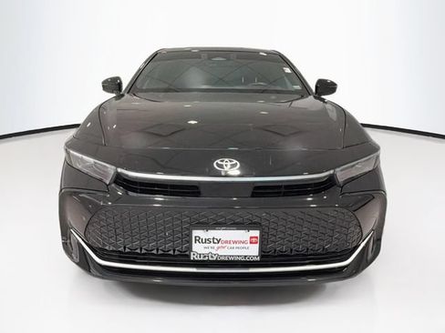 Certified 2024 Toyota Crown AWD/4WD image 2