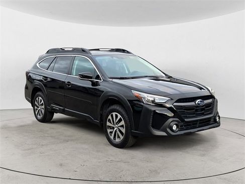 Certified 2024 Subaru Outback Premium image 7