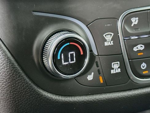 Used 2024 Chevrolet Equinox LT AWD/4WD image 20