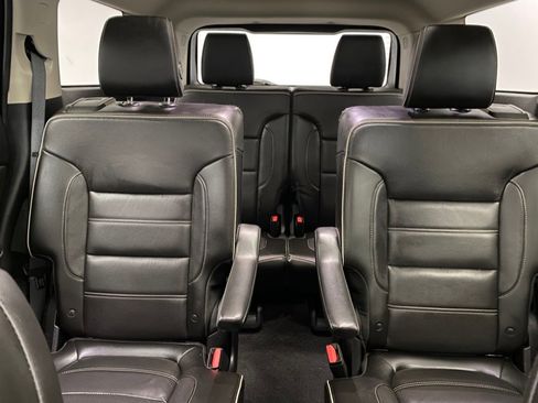 Used 2018 GMC Acadia Denali w/ Technology Package image 42