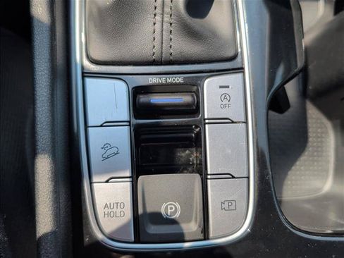 Used 2025 Hyundai Tucson SEL FWD image 17