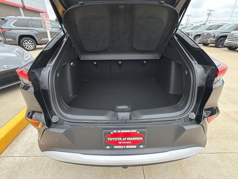 Used 2024 Buick Envista Preferred w/ Convenience I Package FWD image 26