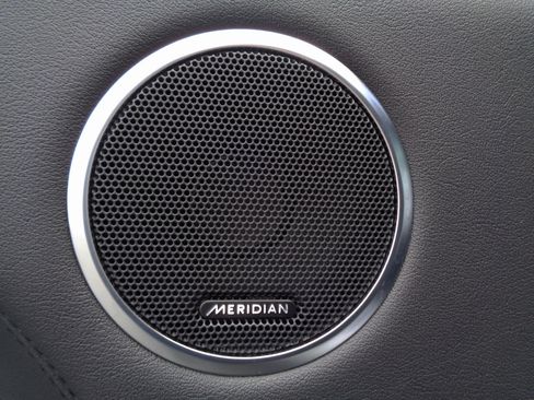 Used 2022 Land Rover Range Rover Sport HSE Silver Edition image 17