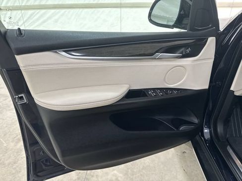 Used 2018 BMW X5 sDrive35i RWD image 23