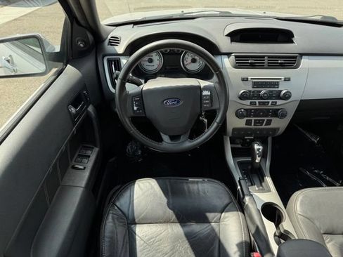Used 2011 Ford Focus SEL FWD image 8