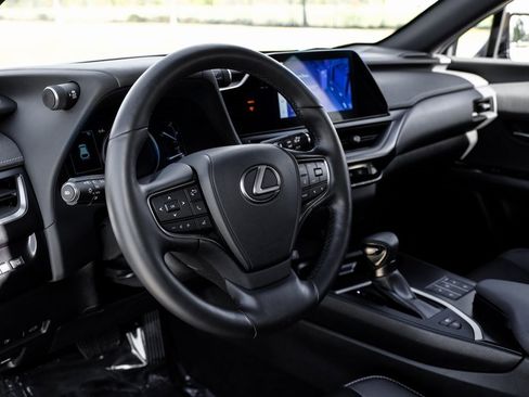 Used 2023 Lexus UX 250h FWD w/ Premium Package image 20