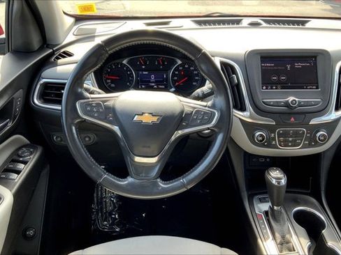 Used 2020 Chevrolet Equinox LT image 4