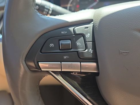 Used 2023 Cadillac XT6 Premium Luxury AWD/4WD image 19