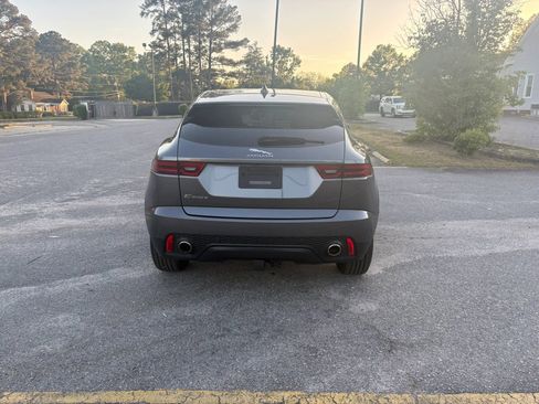 Used 2019 Jaguar E-PACE S image 4