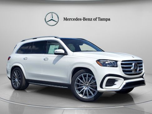 New 2026 Mercedes-Benz GLS 580 4MATIC image 5