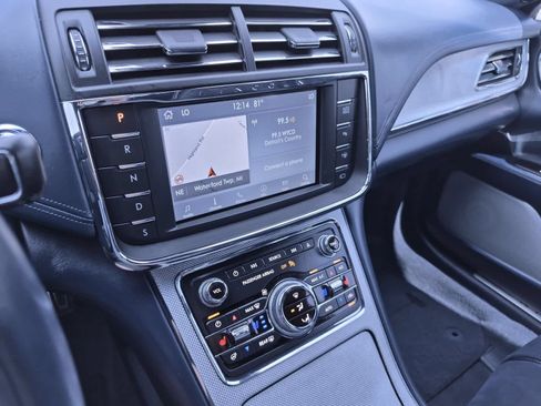 Used 2020 Lincoln Continental Black Label AWD/4WD image 29