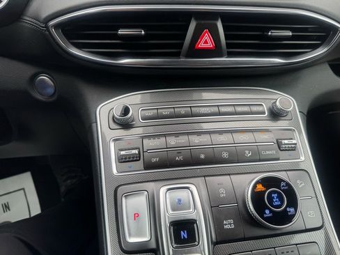 Used 2023 Hyundai Santa Fe SEL image 16