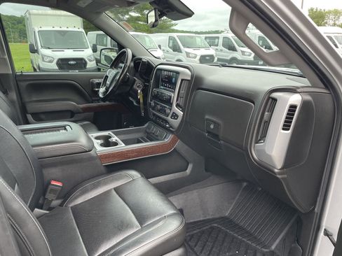 Used 2018 GMC Sierra 1500 SLT AWD/4WD image 28