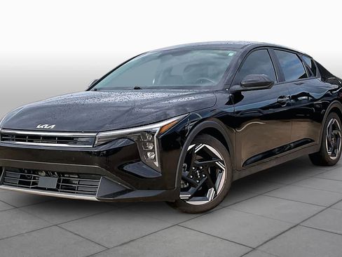 Used 2025 Kia K4 EX FWD image 2