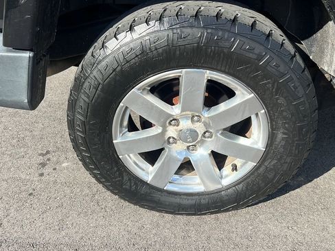 Used 2016 Jeep Wrangler Unlimited Sahara image 32