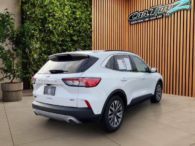 Used 2021 Ford Escape Titanium FWD image 7