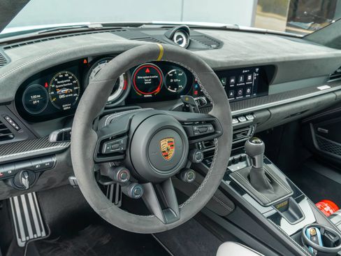 Used 2024 Porsche 911 GT3 RS RWD image 71