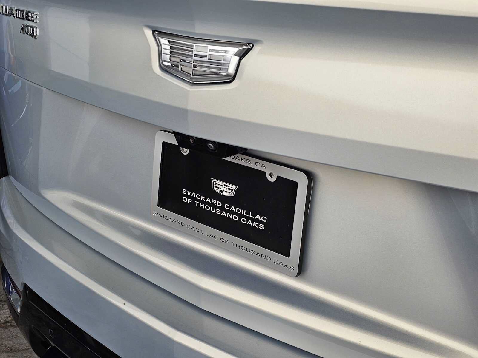 Used 2025 Cadillac Escalade IQ Luxury 2 AWD/4WD image 14