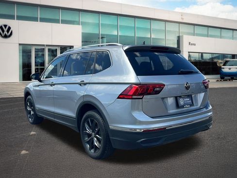 Certified 2024 Volkswagen Tiguan SE w/ Panoramic Sunroof Package AWD/4WD image 7