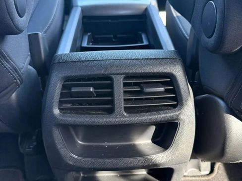 Used 2021 Honda Passport Sport image 11