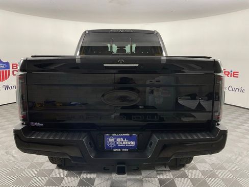 Used 2017 Ford F350 Lariat w/ Lariat Ultimate Package AWD/4WD image 4