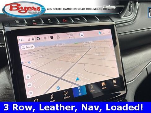 Used 2023 Jeep Grand Cherokee L Limited w/ Luxury Tech Group II image 2