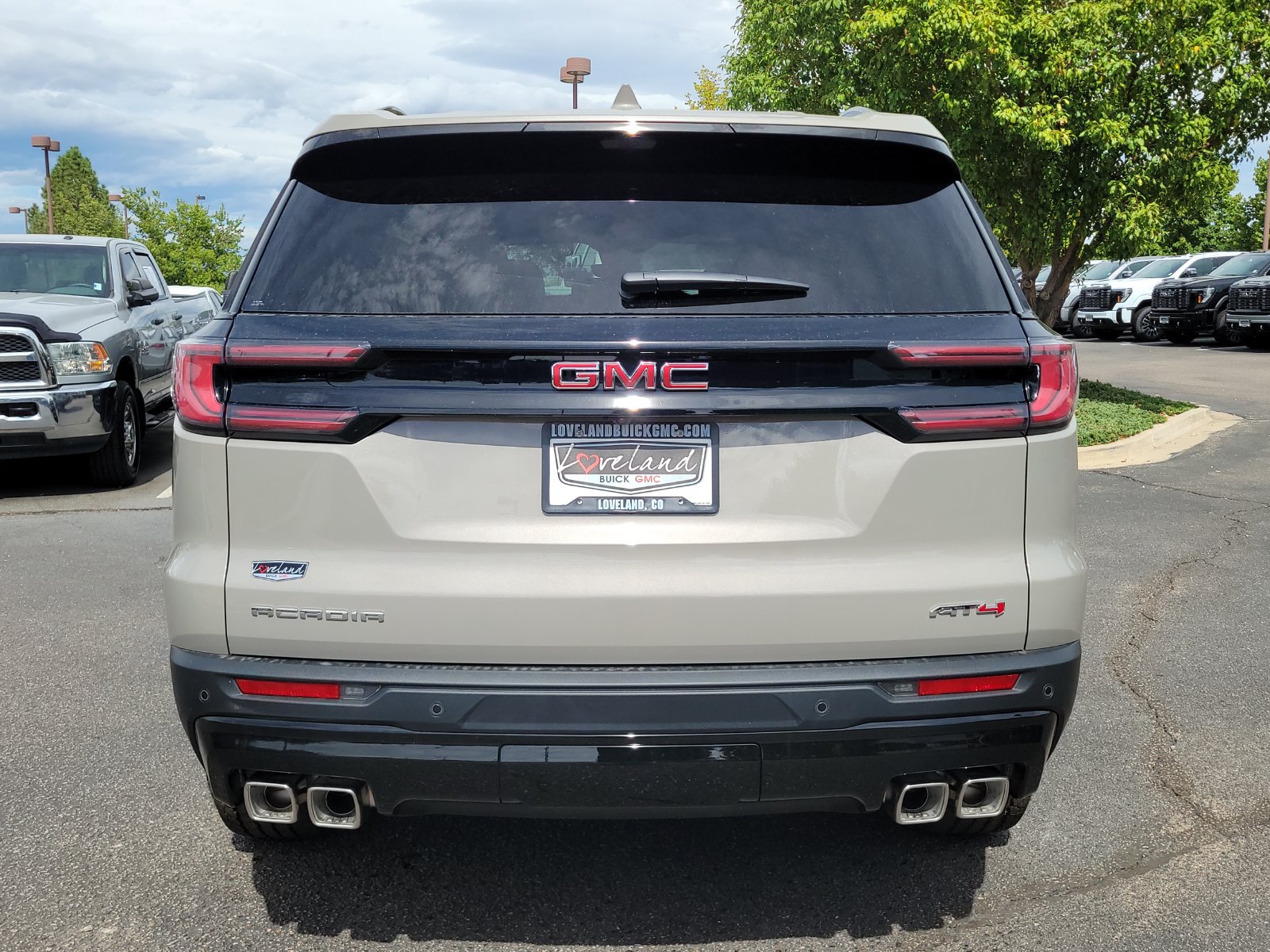 New 2027 GMC Acadia AT4 w/ Luxury Package AWD/4WD image 10