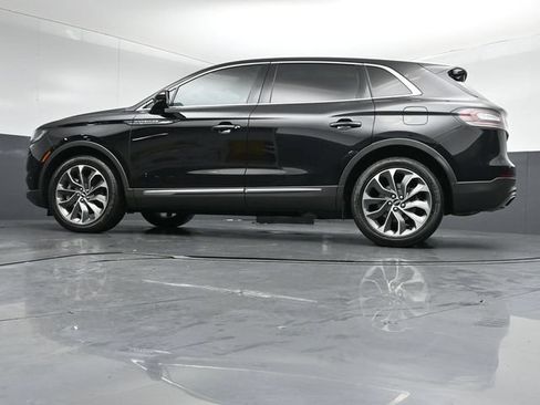Certified 2023 Lincoln Nautilus Reserve FWD image 41