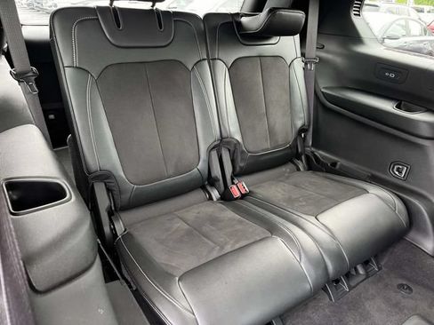 Used 2021 Jeep Grand Cherokee L Laredo AWD/4WD image 21