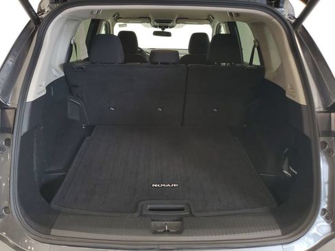 Used 2025 Nissan Rogue SV AWD/4WD image 21