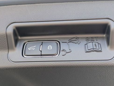 New 2026 Ford Explorer Active w/ Active Comfort Package image 14