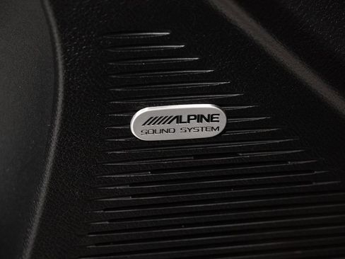 Used 2018 Dodge Challenger GT w/ GT Interior Package image 17