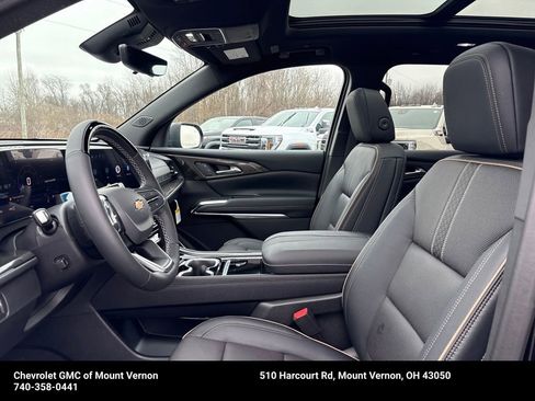 New 2026 Chevrolet Traverse High Country w/ LPO, Floor Liner Package AWD/4WD image 10