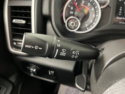 Used 2021 RAM 1500 Big Horn image 22