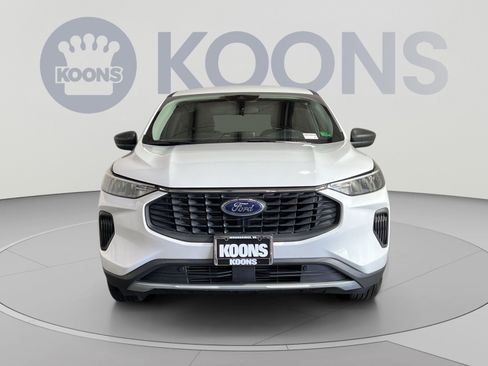 Used 2024 Ford Escape Active w/ Cold Weather Package FWD image 10
