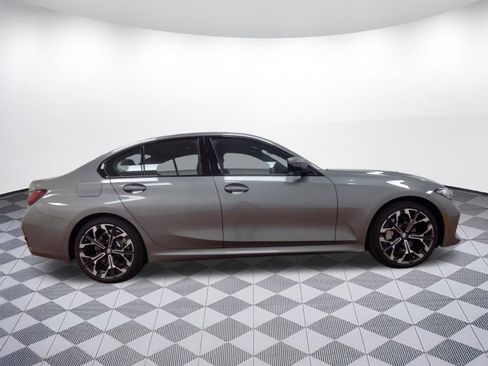 Used 2026 BMW 330i xDrive Sedan w/ M Sport Package image 7