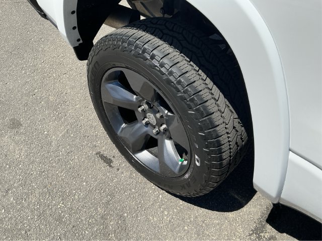 Used 2023 RAM 1500 Big Horn AWD/4WD image 18
