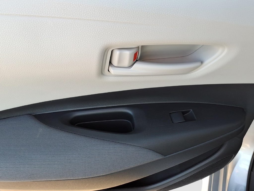 Used 2024 Toyota Corolla LE FWD image 19
