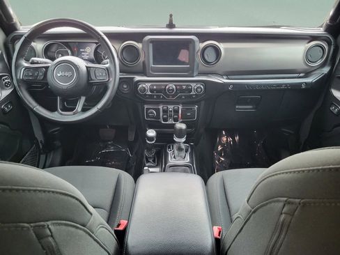 Used 2021 Jeep Wrangler Unlimited Sport AWD/4WD image 31
