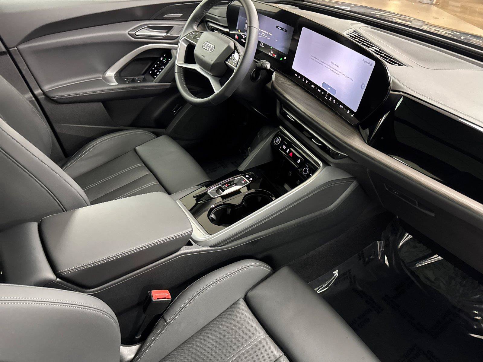 Certified 2026 Audi Q5 Premium Plus AWD/4WD image 16