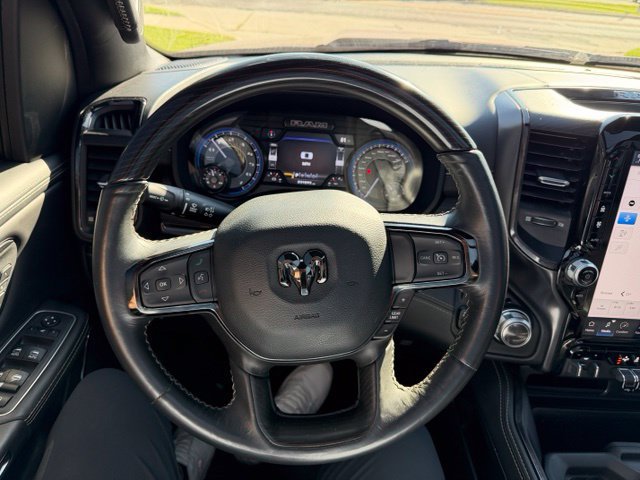 Used 2022 RAM 1500 Limited w/ Body-Colour Bumper Group AWD/4WD image 19
