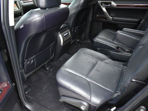 Used 2017 Lexus GX 460 Premium AWD/4WD image 26