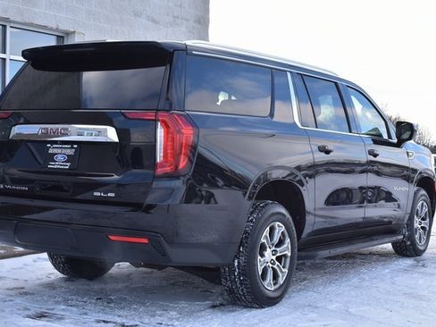 Used 2021 GMC Yukon XL SLE image 11