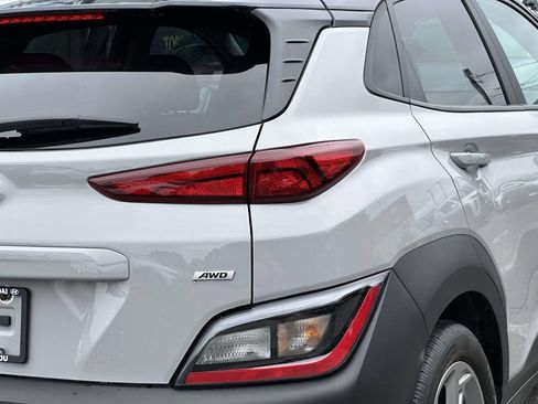 Used 2023 Hyundai Kona SEL w/ Cargo Package AWD/4WD image 12