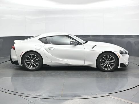 Used 2022 Toyota Supra w/ Safety & Technology Package RWD image 3
