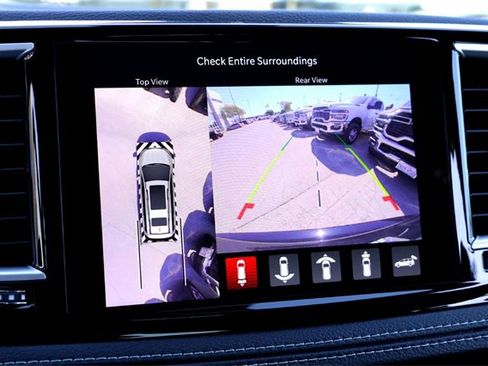 New 2026 Chrysler Pacifica Limited image 14