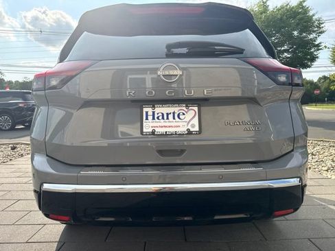 Used 2024 Nissan Rogue Platinum w/ Platinum Premium Package AWD/4WD image 29